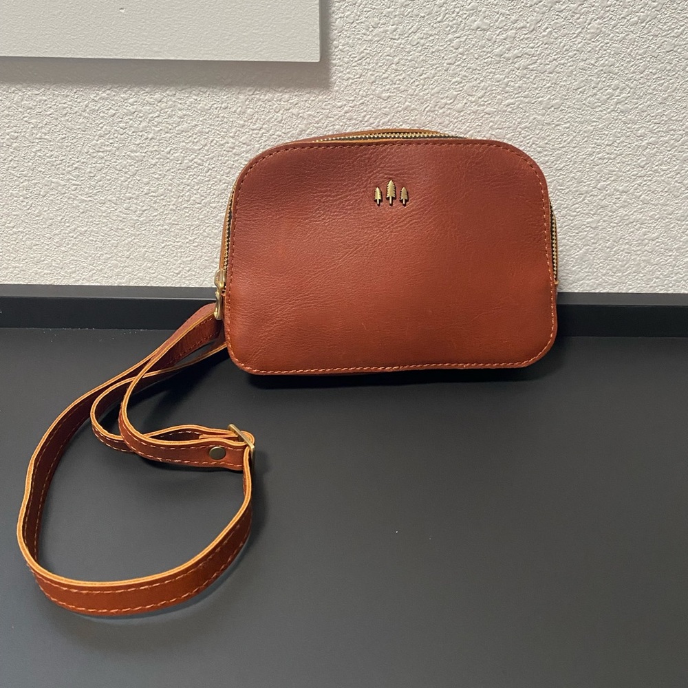 Portland Leather Goods Scarlett Sling Bag